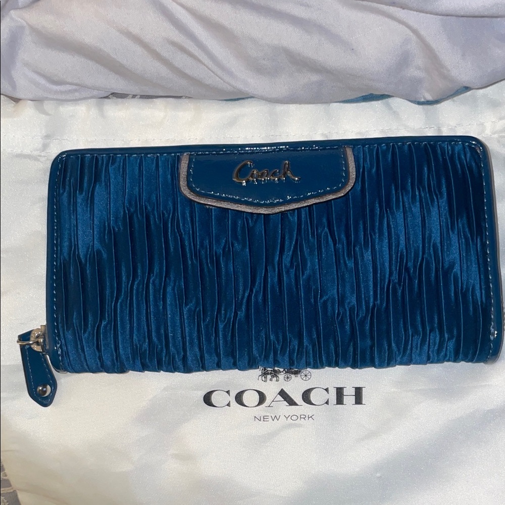 Coach Teal Pleated Women's Wallet EUC